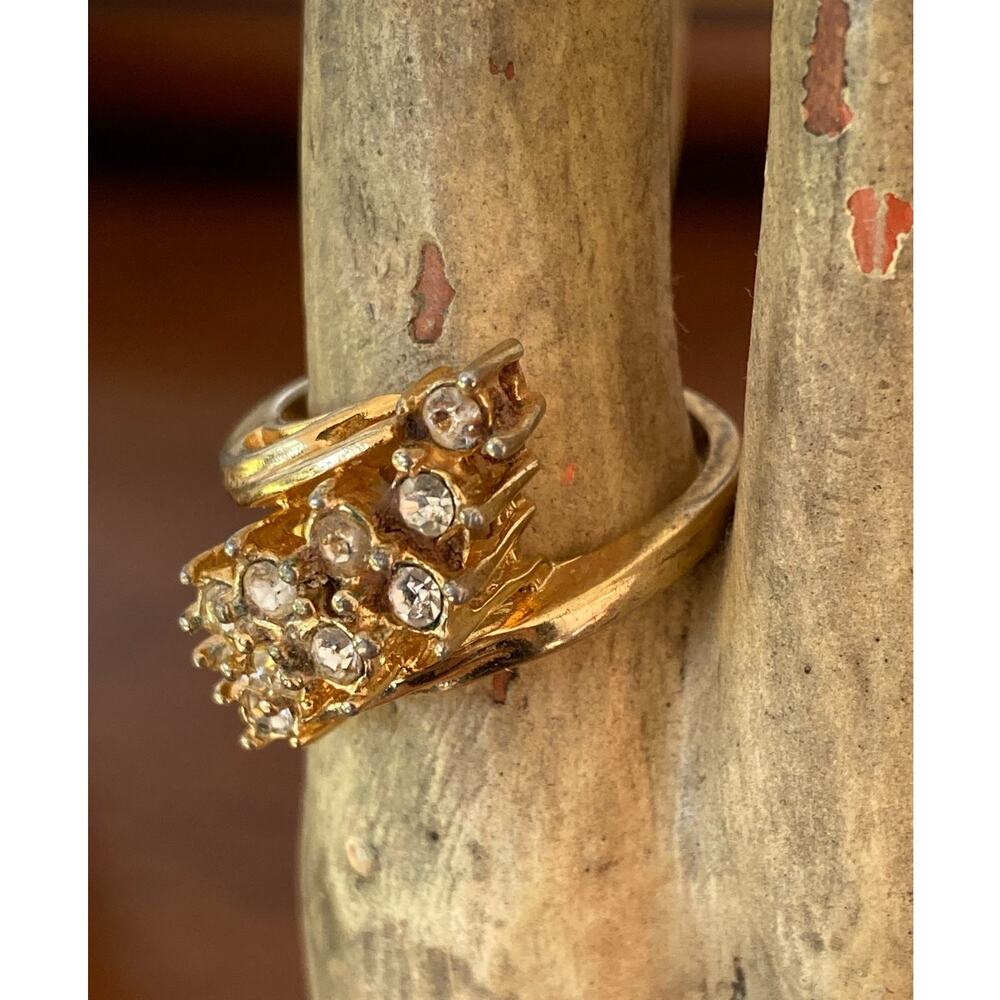Vintage Abstract Gold & Diamond CZ Ring 1960s 70s ~ Eye-catching & SO Unique! - Picture 2 of 6